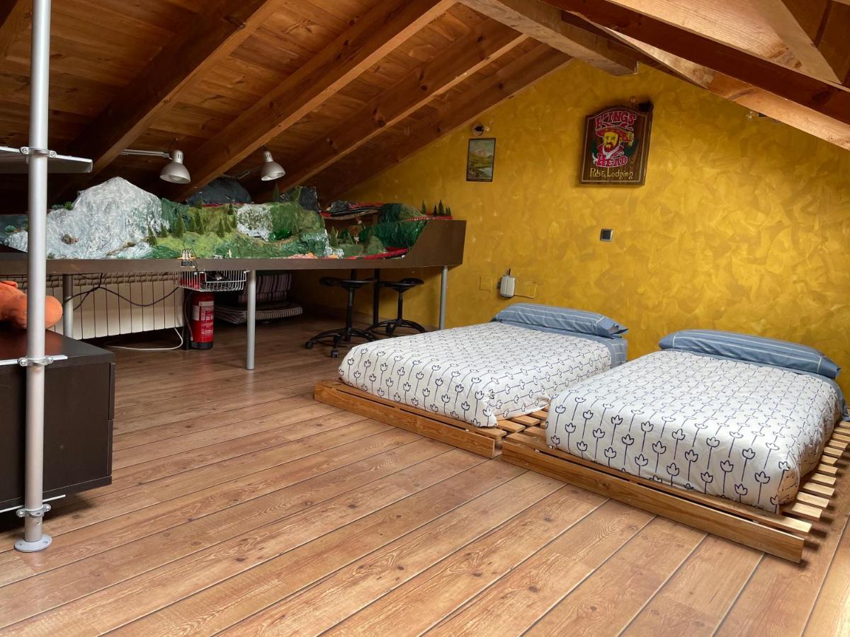 Casa En Cofinal Villa Exteriör bild